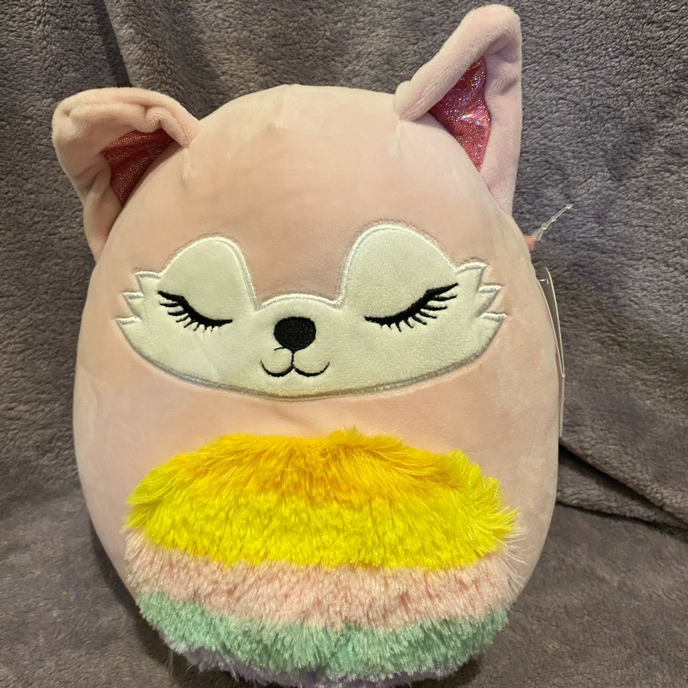 Squishmallow sleepy fox